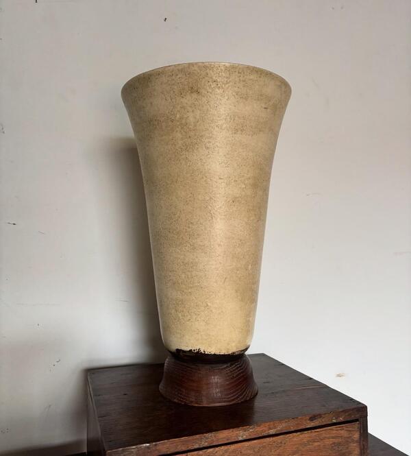 Grande lampe Art Deco en ceramique en chêne . Frnce circa 1940