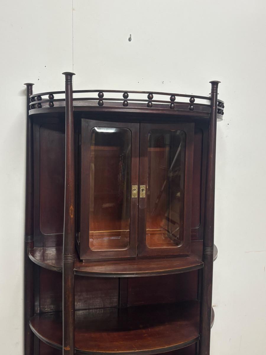 Gustave Siegel edition JJ Kohn vitrine bibliotheque vers 1904