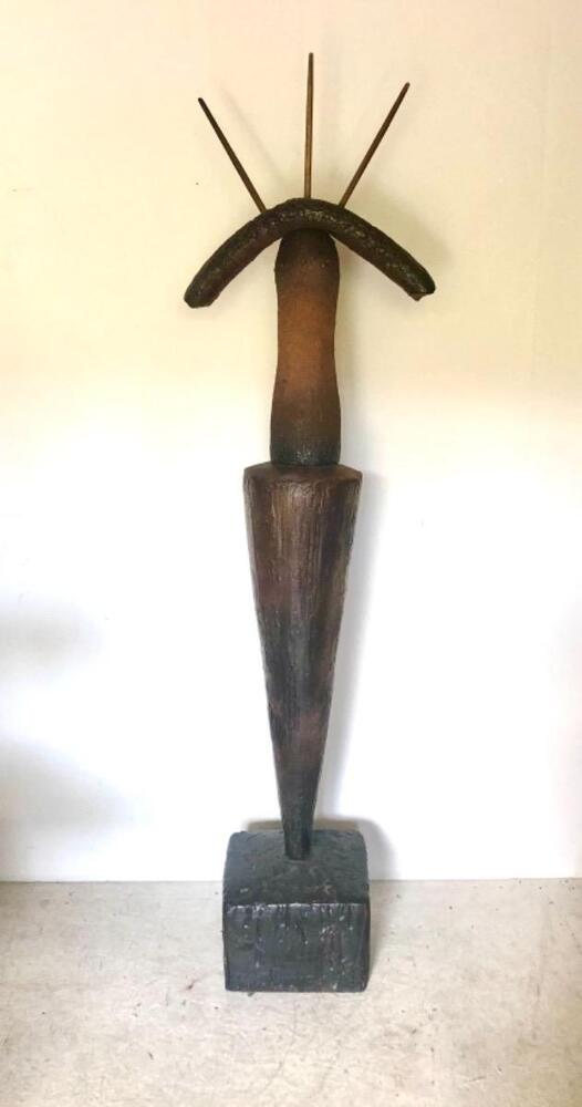 Gustave Tiffoche ( 1930 - 2011 ) . Importante sculpture en grès. Pièce unique 