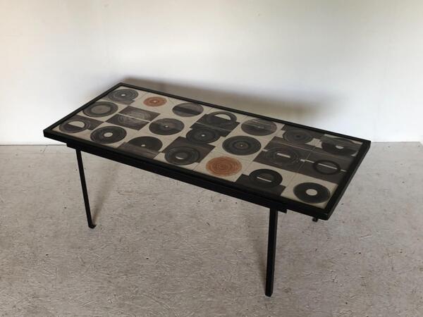 Mado Jolain ( 1921 - 2019 ) et Rene Legrand . Table basse en ceramique circa 1950  