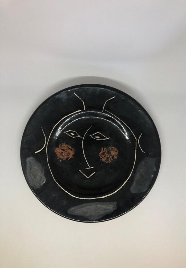 Pablo Picasso ( 1881 - 1973 )  et Madoura assiette en céramique service « visage noir » 