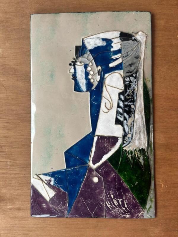 « Pablo Picasso » plaque en cuivre emaillé et filigranes de laiton vers 1970 