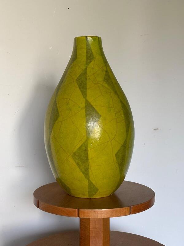 Raoul Lachenal ( 1885 - 1956 ) important vase moderniste en ceramique 