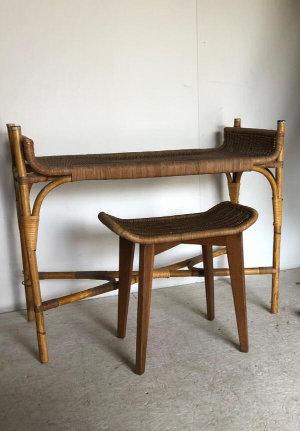 Rene Jean Caillette ( 1919 - 2004 ) coiffeuse et son tabouret en rotin  vers 1960